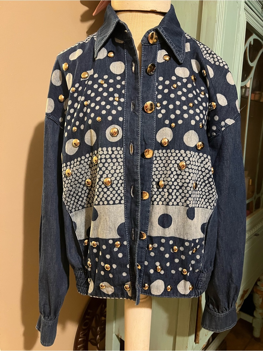 VTG Gene Ewing Bis Studded Jacket Women’s Sized P Fits Medium Blue Denim  READ